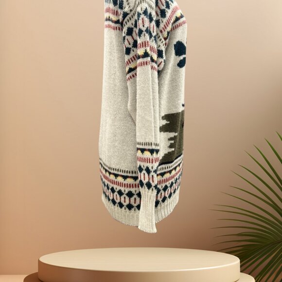 Laurel Christmas Sweater - Picture 2 of 6